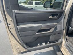 
 Toyota Tundra full									