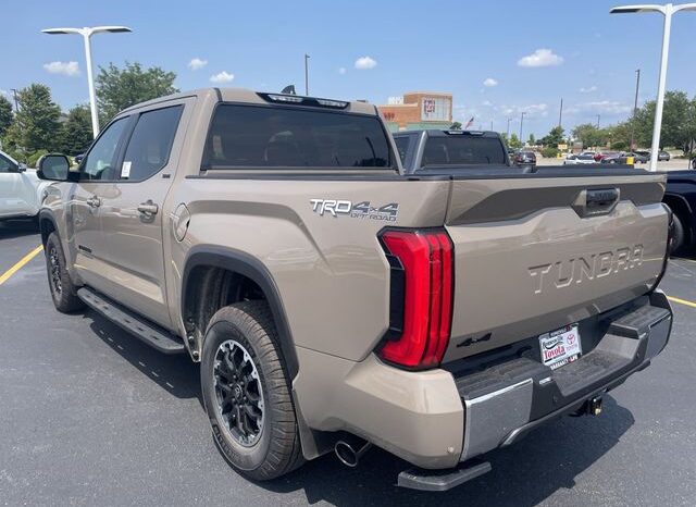 
 Toyota Tundra full									