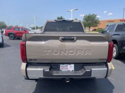 
 Toyota Tundra full									