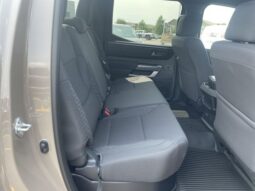 
 Toyota Tundra full									