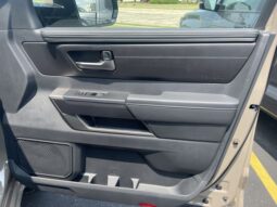 
 Toyota Tundra full									