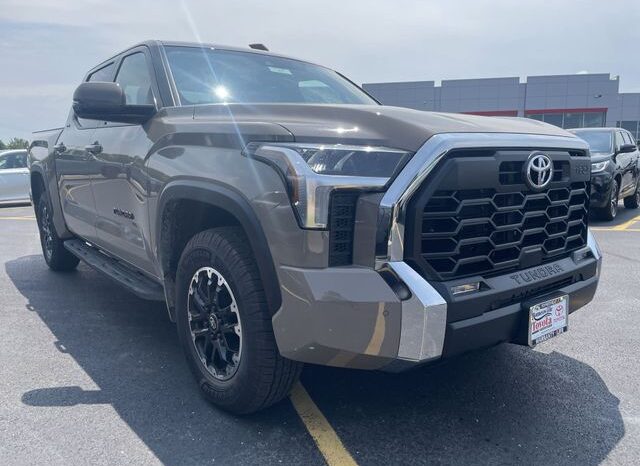 
 Toyota Tundra full									