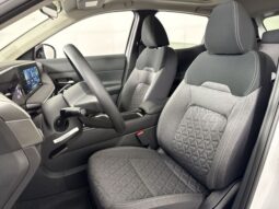 
 Nissan Kicks full									