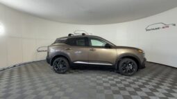 Nissan Kicks full