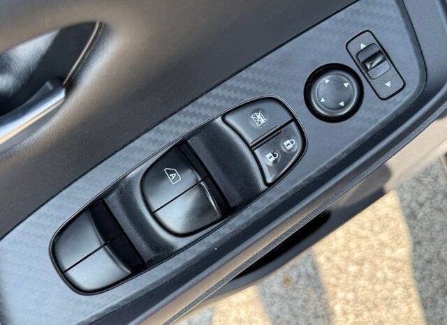 
 Nissan Sentra full									
