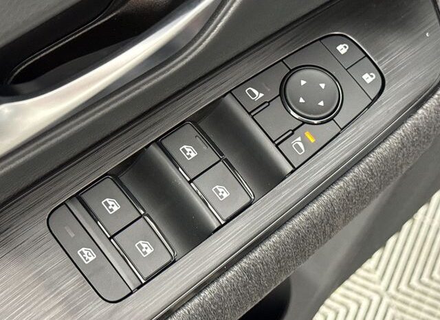 
 Nissan Kicks full									