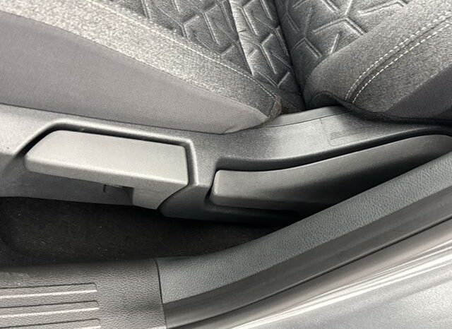 
 Nissan Kicks full									