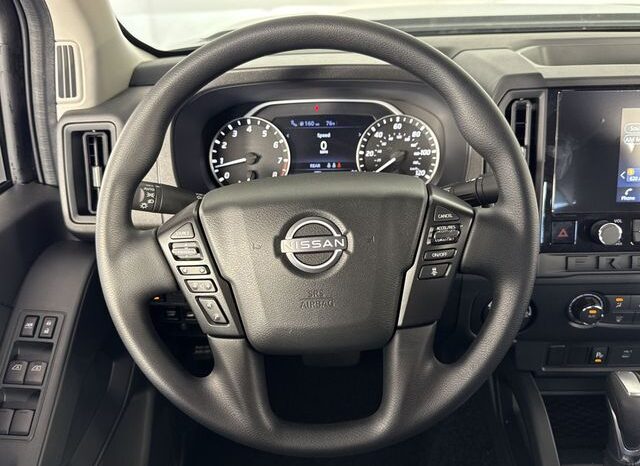 
 Nissan Frontier full									