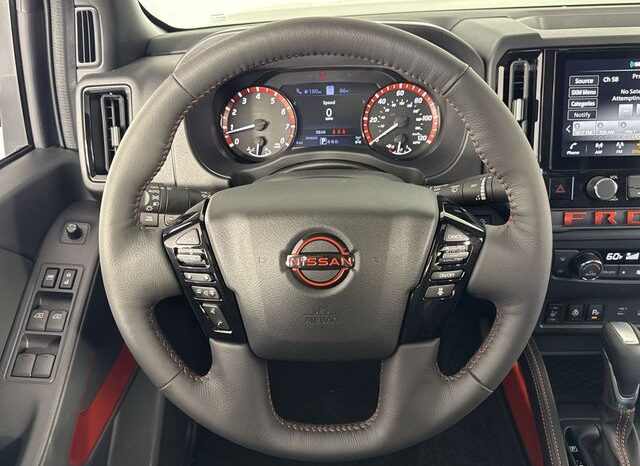 
 Nissan Frontier full									