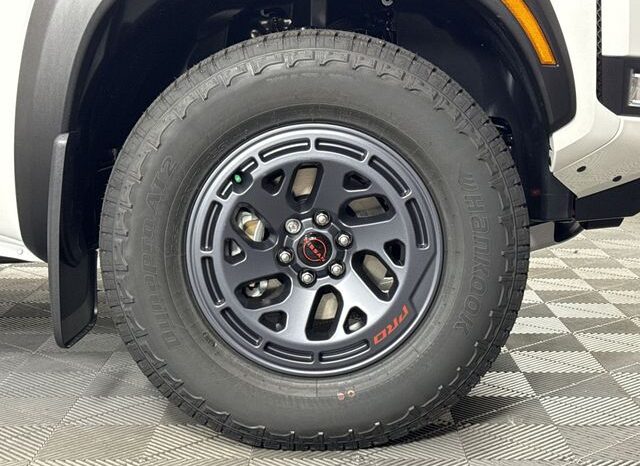 
 Nissan Frontier full									