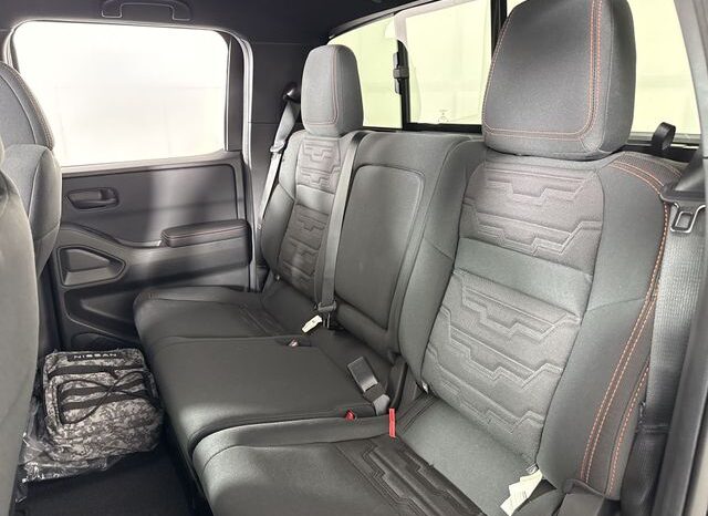 
 Nissan Frontier full									