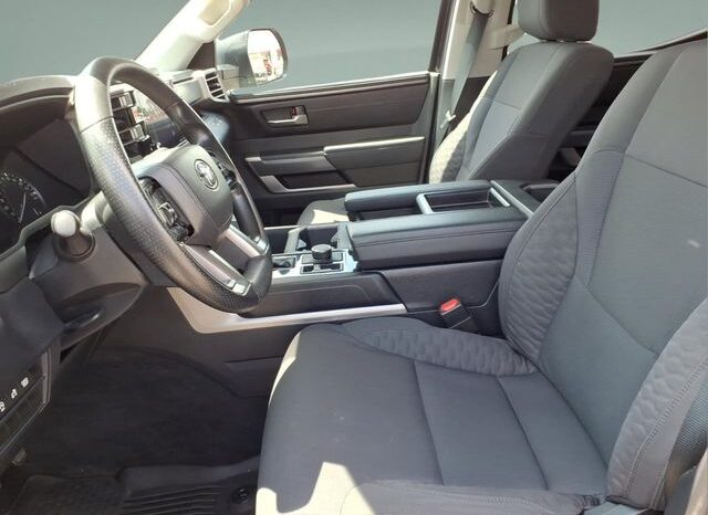 
 Toyota Tundra full									