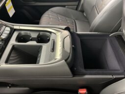
										Nissan Armada full									