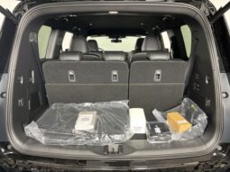 
										Nissan Armada full									