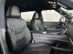 
										Nissan Armada full									