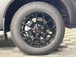 Nissan Armada full