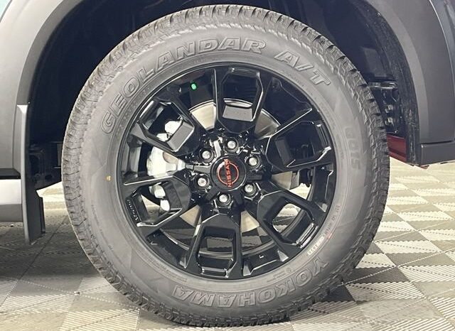 
 Nissan Armada full									