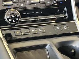 Nissan Armada full