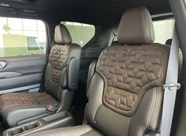 
 Nissan Armada full									