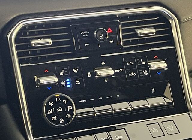 
 Nissan Armada full									