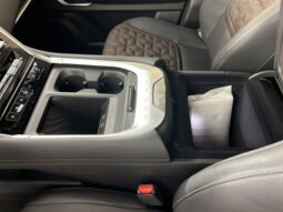 Nissan Armada full
