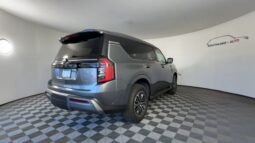 
 Nissan Armada full									