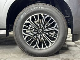 
 Nissan Armada full									