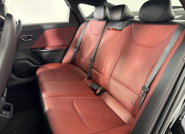 
 Kia K4 full									