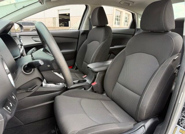 
 Kia Forte full									