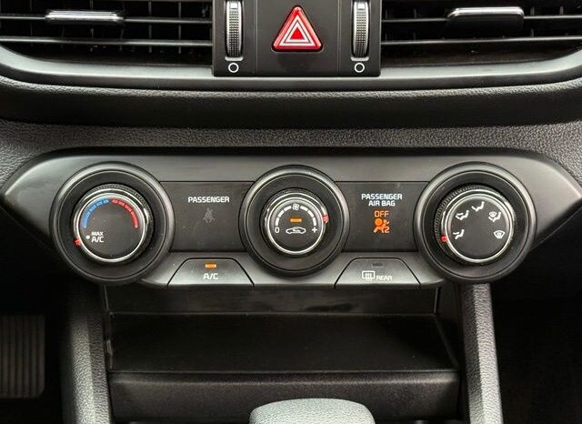 
 Kia Forte full									