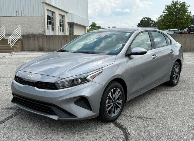 
 Kia Forte full									