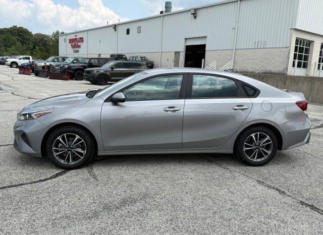 
 Kia Forte full									