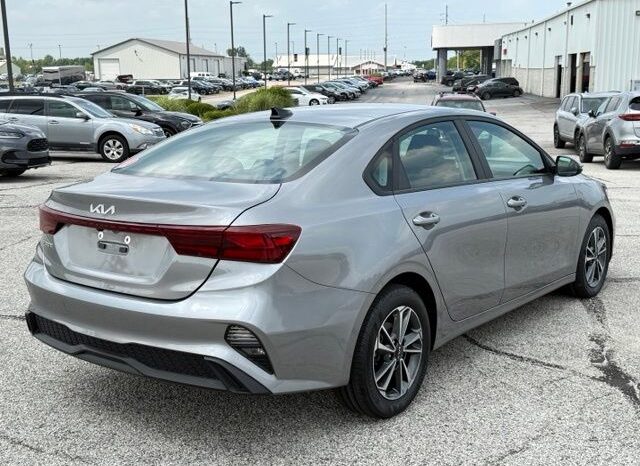 
 Kia Forte full									