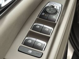 Kia Carnival full
