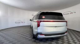 Kia Carnival full