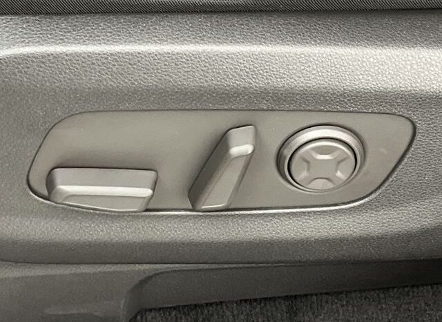 
 Kia Carnival Hybrid full									