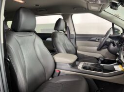 Kia Carnival full