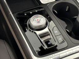 Kia Carnival Hybrid full
