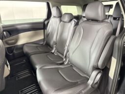 
										Kia Carnival full									