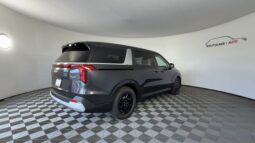 
										Kia Carnival full									