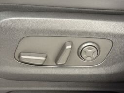 Kia Carnival full