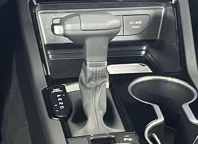 
 Kia K5 full									