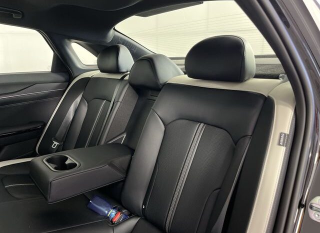 
 Kia K5 full									