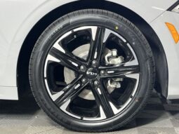 
 Kia K5 full									