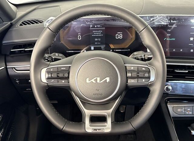 
 Kia K5 full									