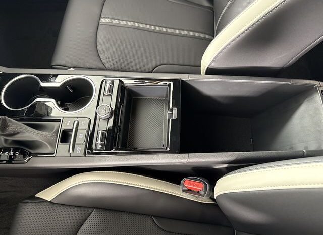 
 Kia K5 full									