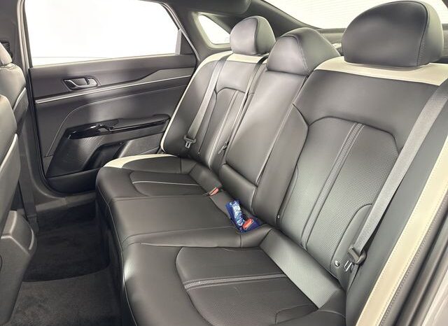 
 Kia K5 full									