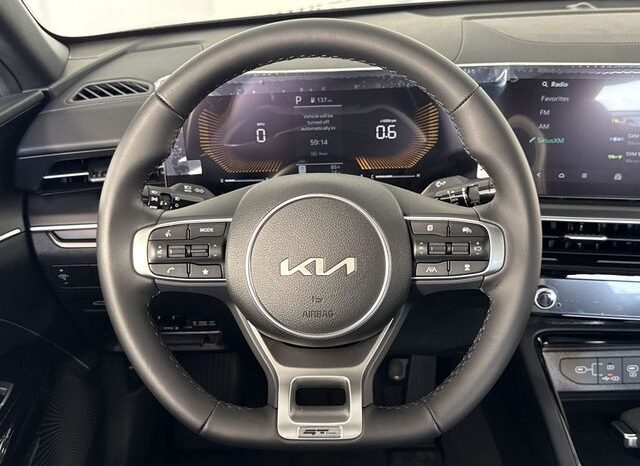 
 Kia K5 full									