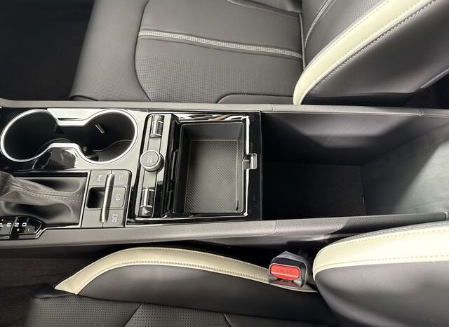
 Kia K5 full									