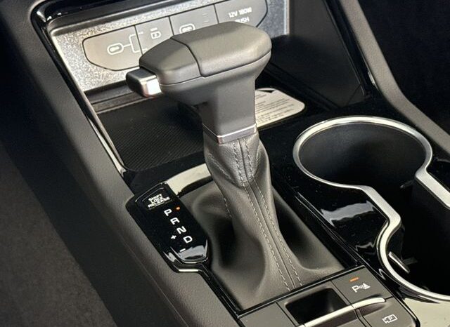 
 Kia K5 full									